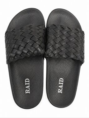 NWT RAID Black Farley Woven Comfortable Slide Sandals – Size 6